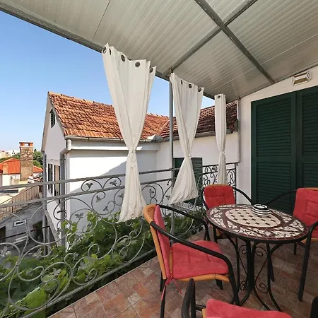 Lägenhet Rimanic Zadar