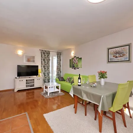 Lägenhet Rimanic Zadar